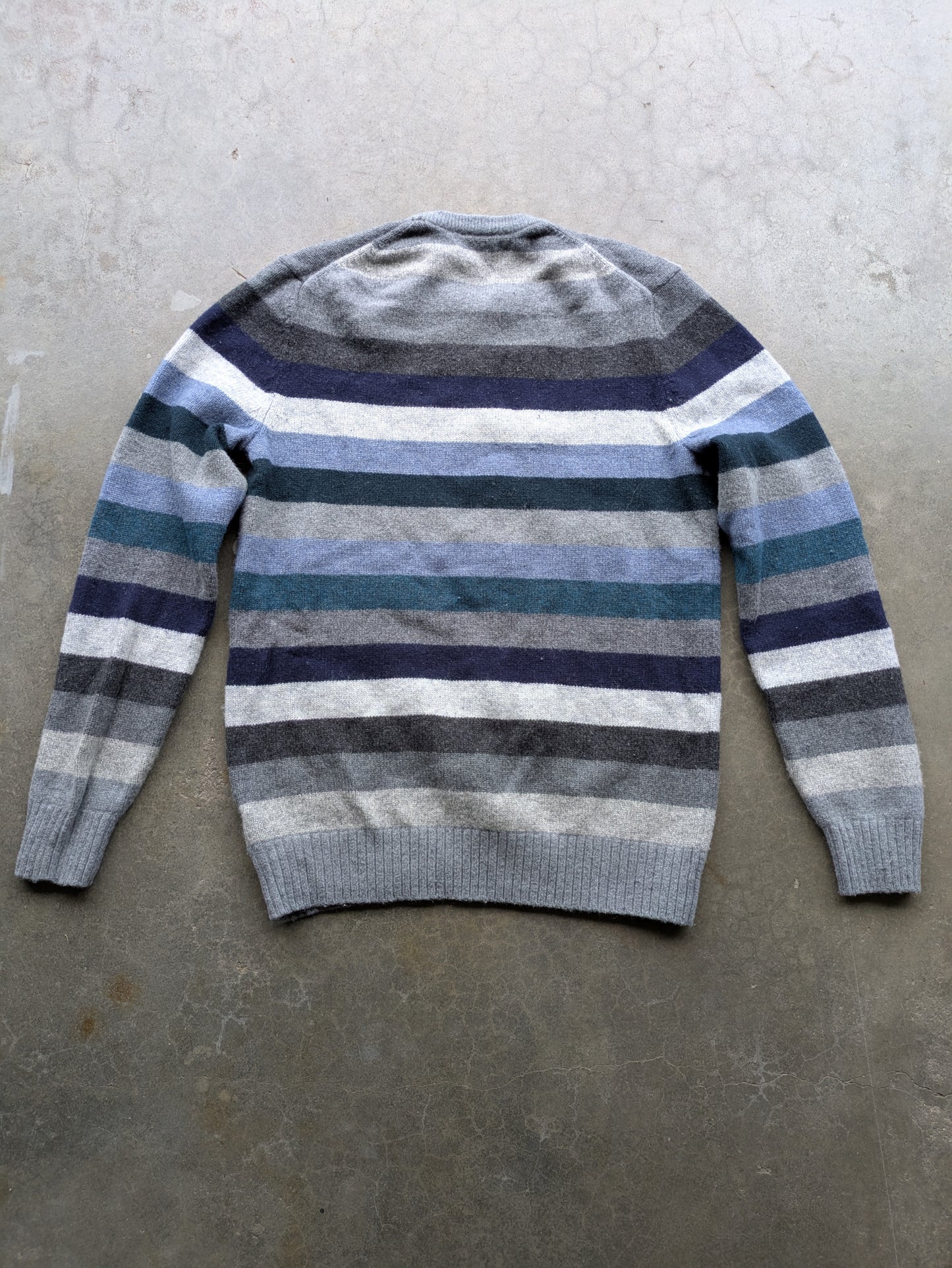 Y2K Gap Lambswool Sweater Grey/Blue/Black/White Colorway XL Tall
