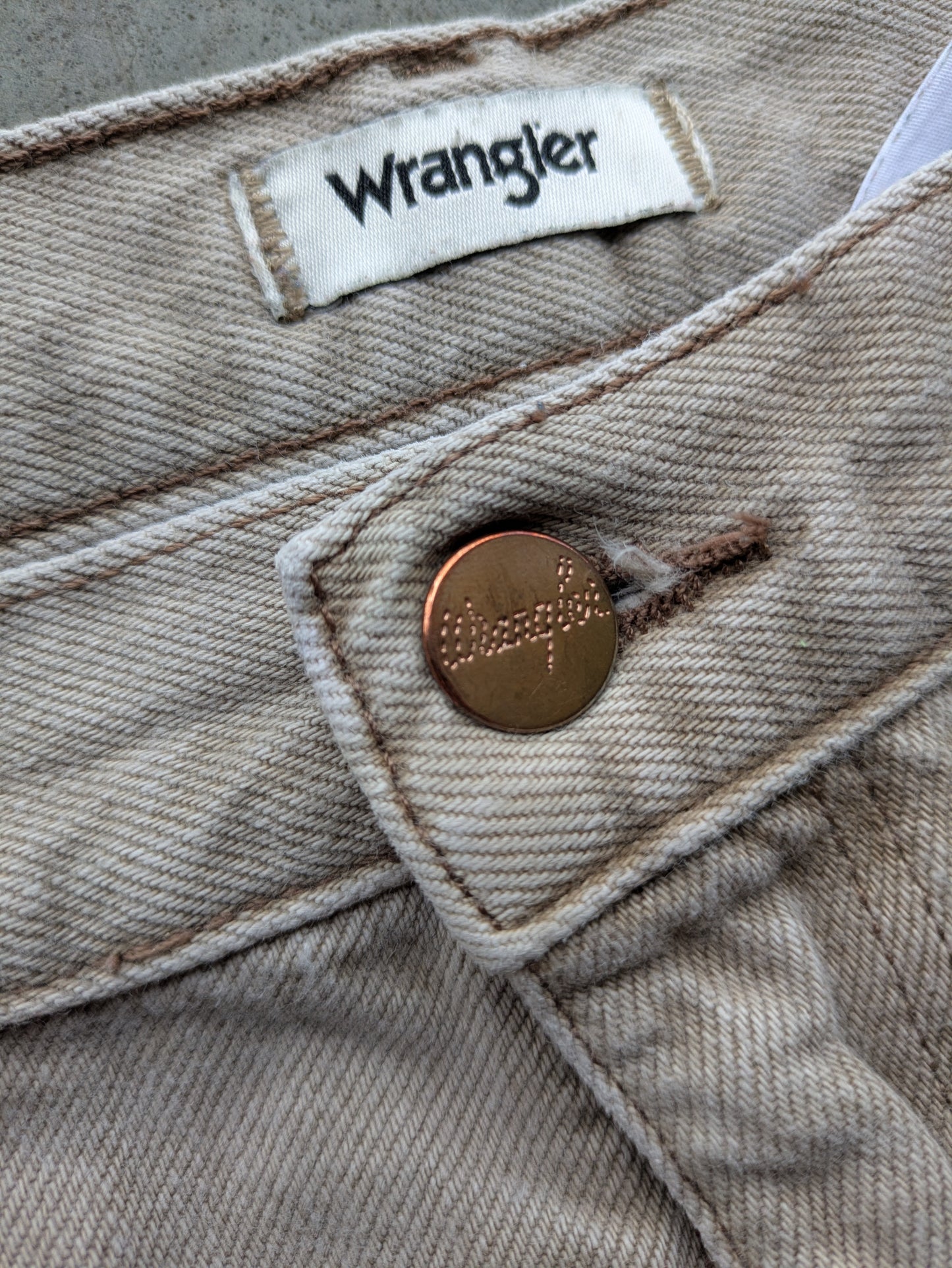 Wrangler Earth Wash Jeans